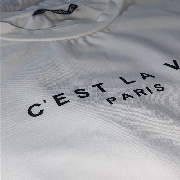 White T-shirt - Picture 2 of 3